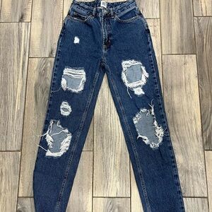 BDG Distressed Indigo Mom High Rise Straight Jeans Size 25 Stylish Trendy Jeans